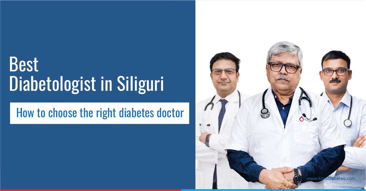 Best diabetologist in Siliguri consulting a patient at Kins Diabetes